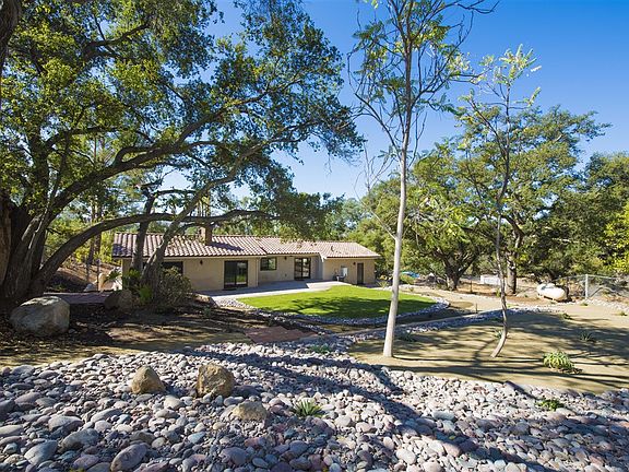 3rd image of 25334 Kerri Ln
