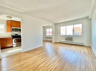 2329 37th St APT 3, Astoria, NY 11105