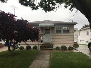168 Atlantic Ave, Staten Island, NY 10304