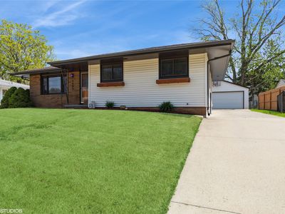 4005 83rd St, Urbandale, IA, 50322