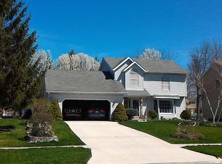 6640 Sauk Trl, Saline, MI 48176