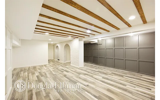 Rented by Douglas Elliman | media 44