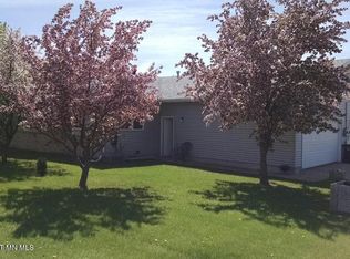 1504 June Ave, Detroit Lakes, MN 56501