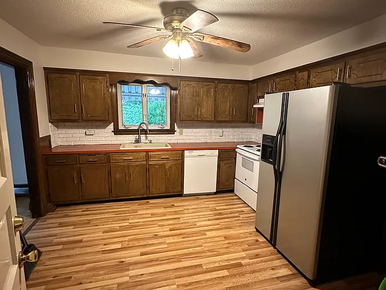 171 Leonard Ave #1 — Photo 8