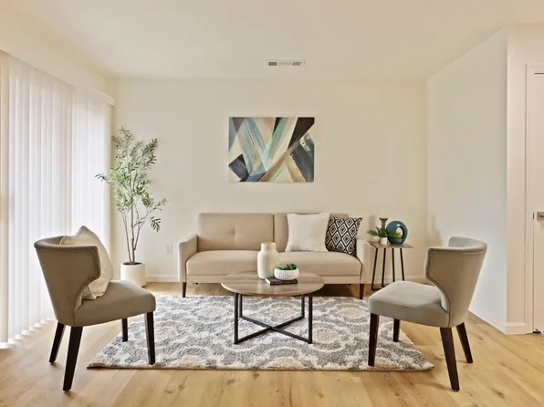 414 Cherry Ln APT A, Manteca, CA 95337