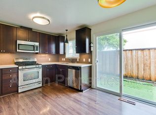 850 Williams Way APT 2, Mountain View, CA 94040