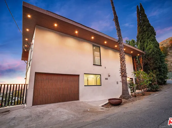 1701 Viewmont Dr, Los Angeles, CA 90069