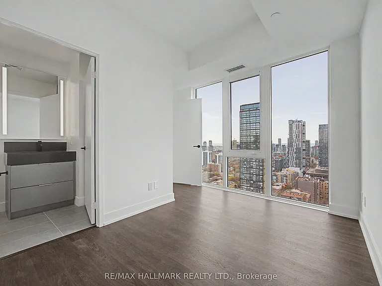 308 Jarvis St #3013 — Photo 6