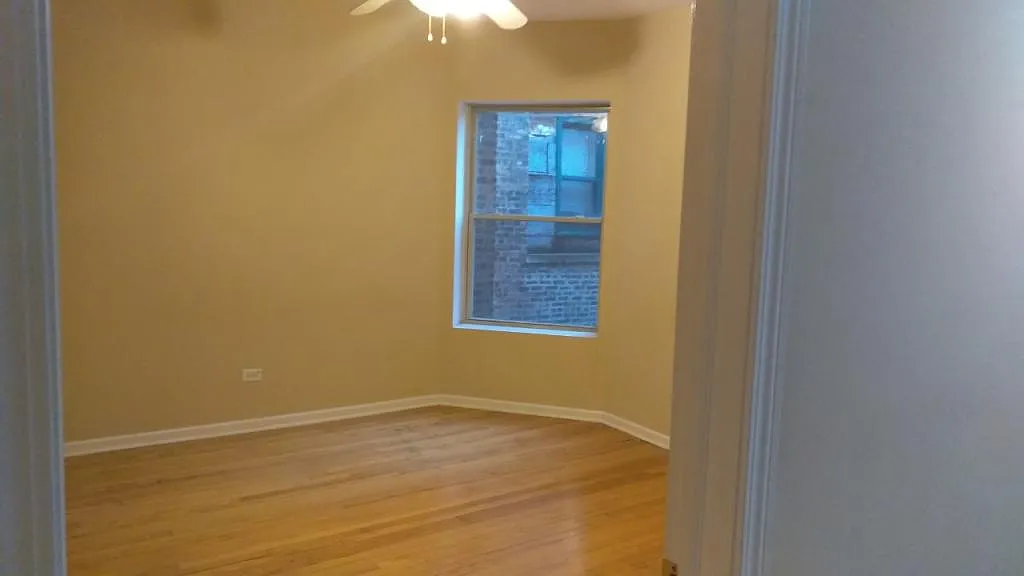 6945 S Dorchester Ave — Photo 2