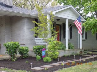 1398 Taylor Town Rd, White Bluff, TN 37187