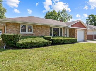 525 Homestead Rd, La Grange Park, IL 60526