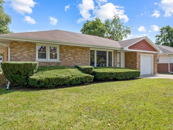 525 Homestead Rd, La Grange Park, IL 60526