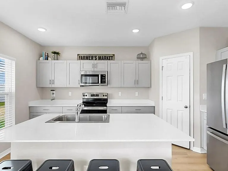 12724 Tannencrest Dr — Photo 24