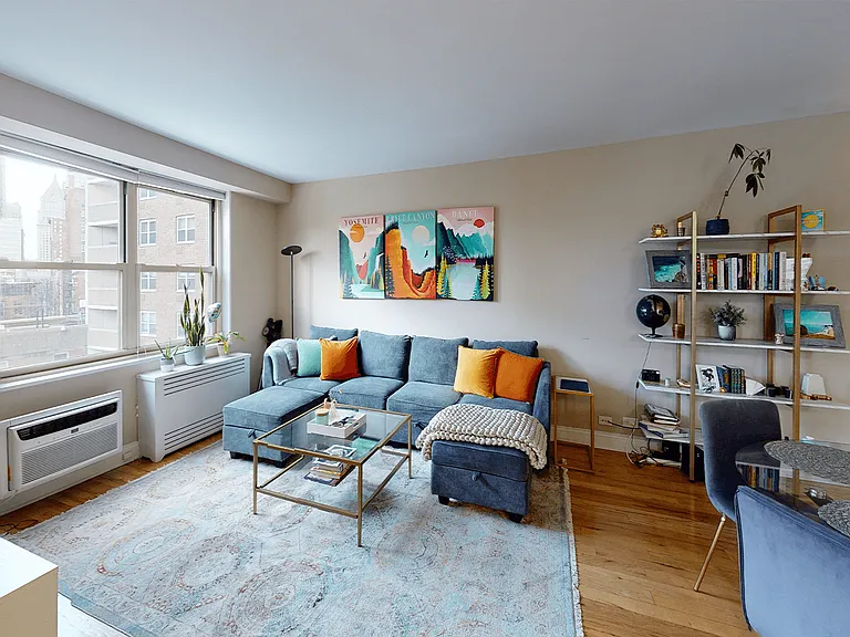 310 Greenwich St #3107M — Photo 2