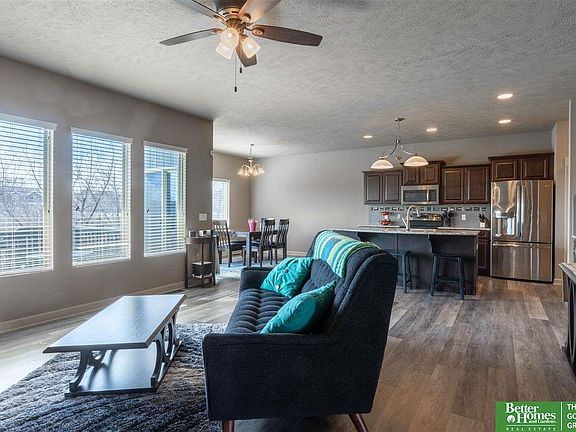 5th image of 1903 Meadowlark Ln