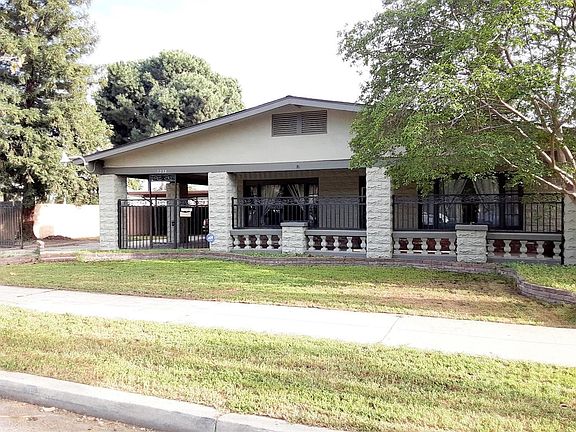 2nd image of 3238 E Balch Ave