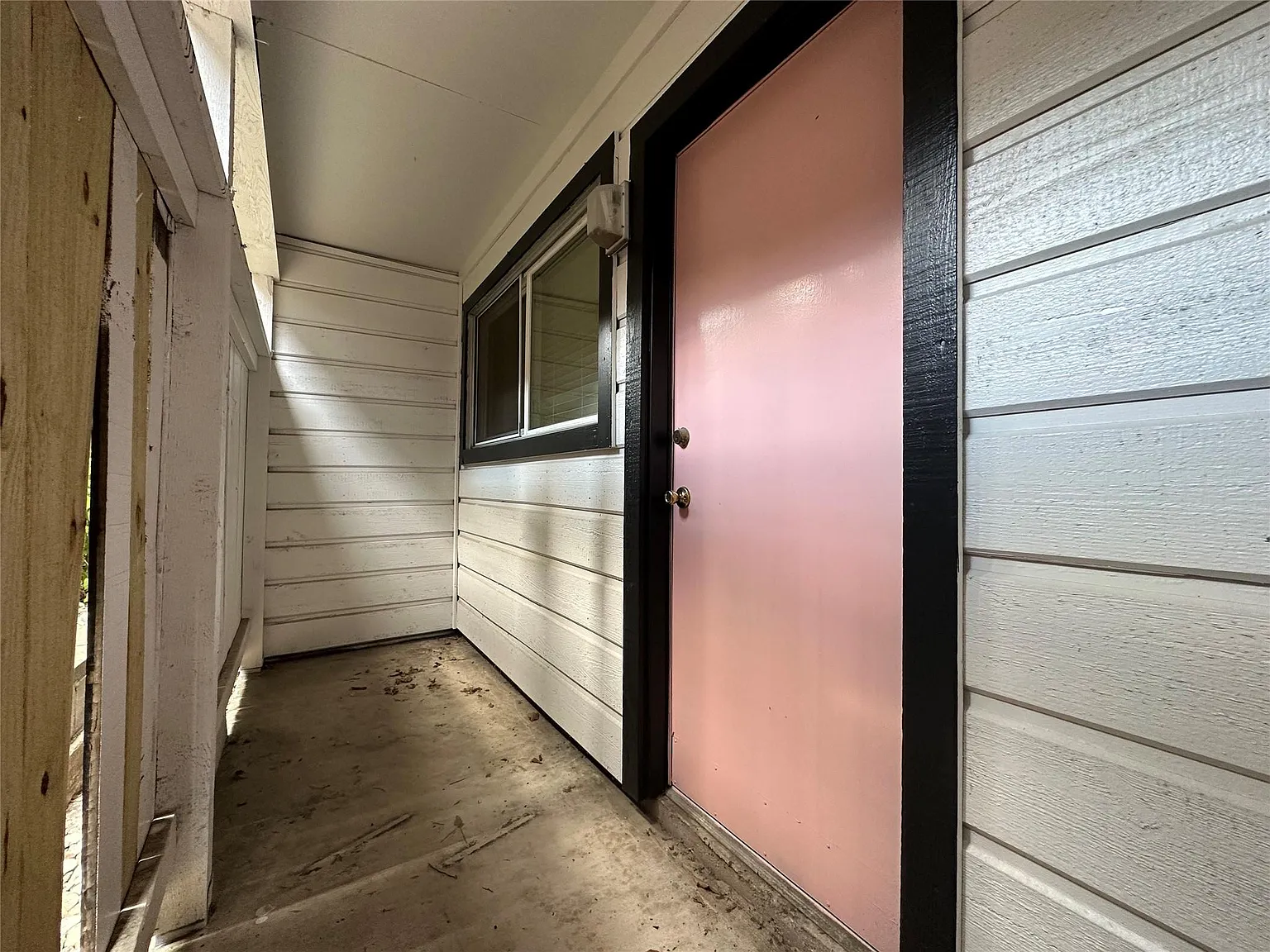 1 bed, 1.0 bath, 450 sqft, $800 — Photo 2