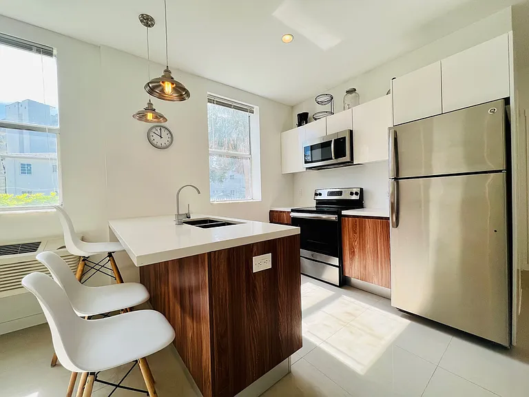 924 Marseille Dr #1 — Photo 7