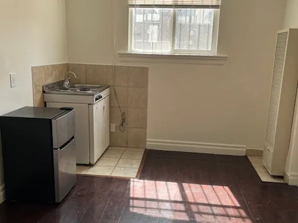 704 Hartford Ave APT 212, Los Angeles, CA 90017