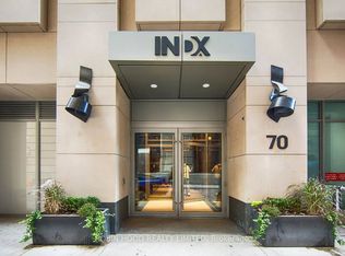 70 Temperance St #1704, Toronto, ON M5H 0B1
