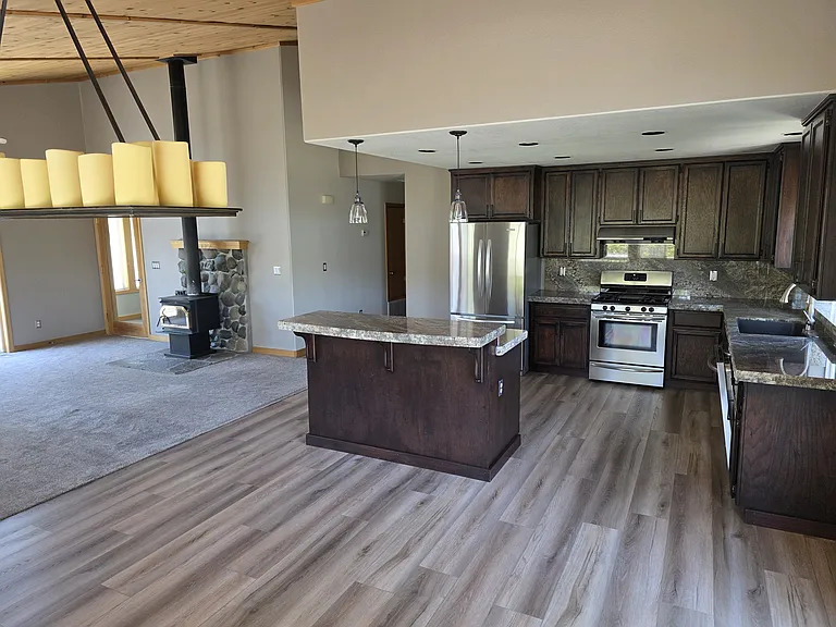 10231 Worchester Cir — Photo 24