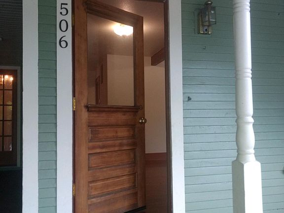 3rd image of 506 Edison St SE
