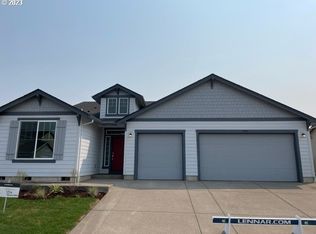 1486 Gladiola Dr, Junction City, OR 97448