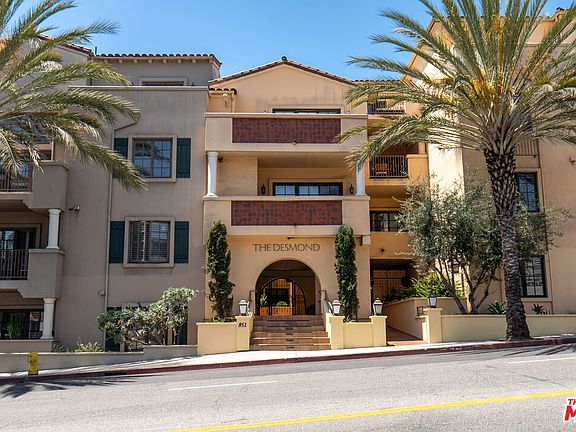 3rd image of 851 N San Vicente Blvd APT 117