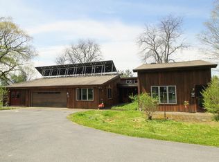 1 Sun Downs Rd, Ithaca, NY 14850