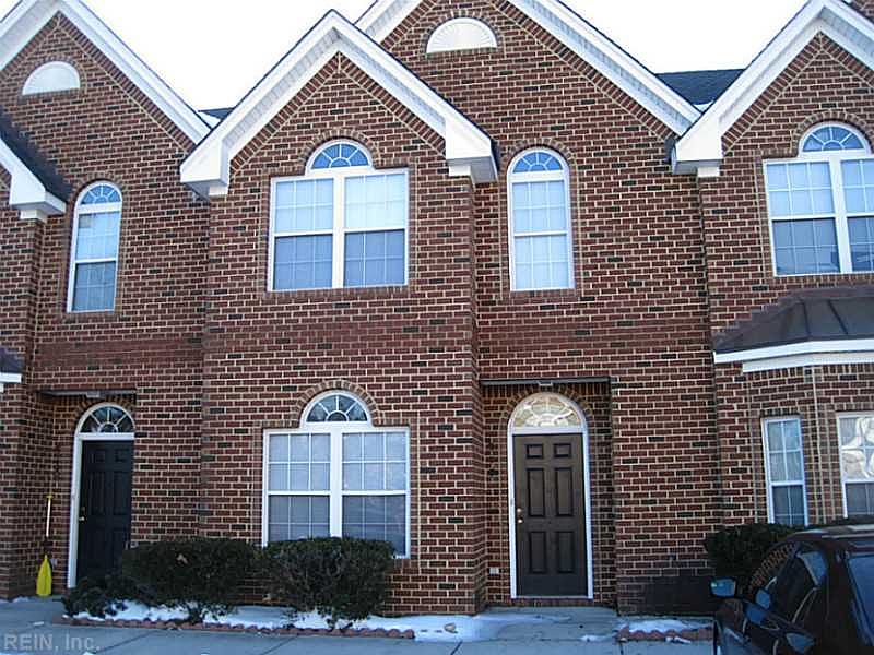 1st image of 520 Salt Aire Ct