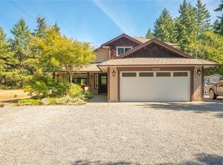 2100 Cedar Rd, Nanaimo, BC