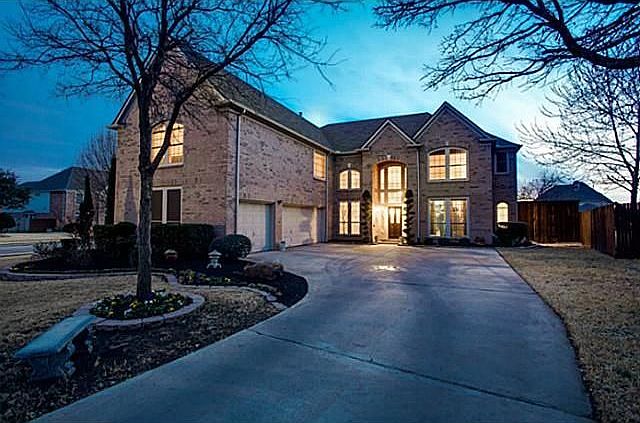 1st image of 1711 Redwing Dr