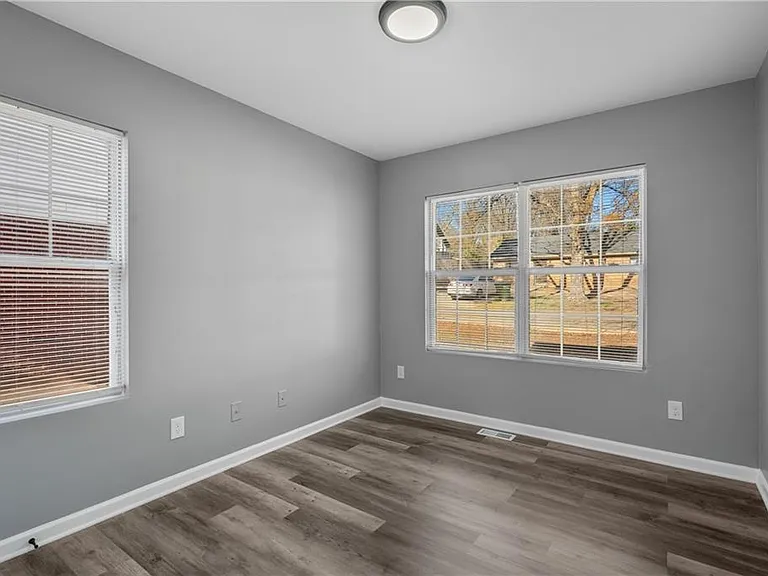 501 Pine Park St #D — Photo 12
