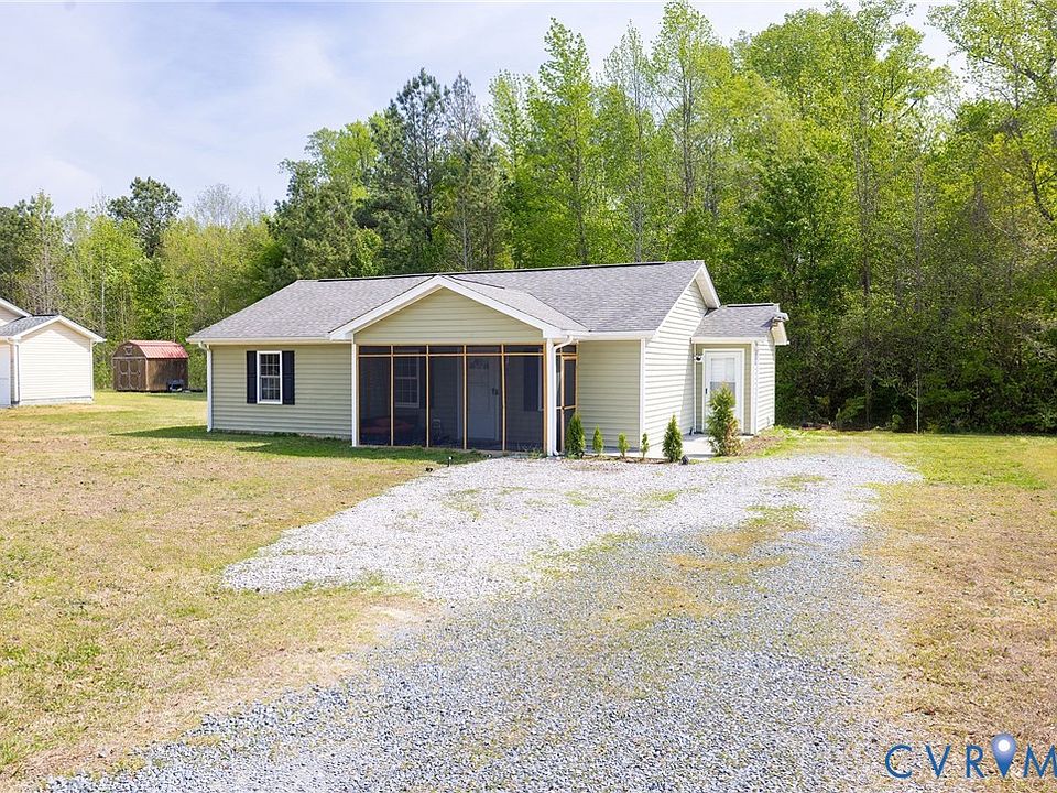 1st image of 460 Horseshoe Rd