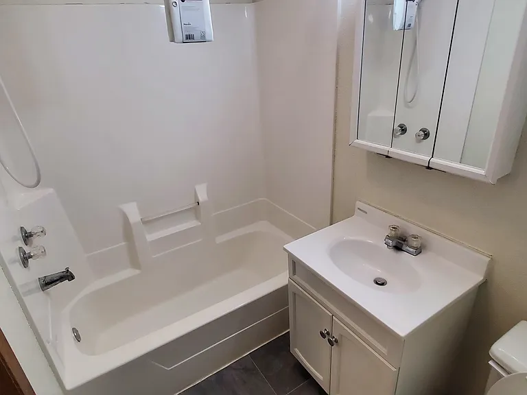 5 S Main St #3 — Photo 5
