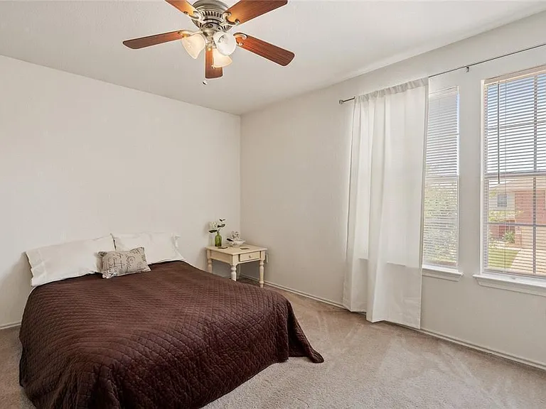 206 Black Forest Rd — Photo 35