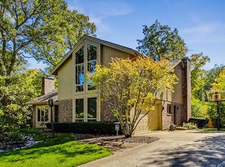 39 Dukes Ln, Lincolnshire, IL