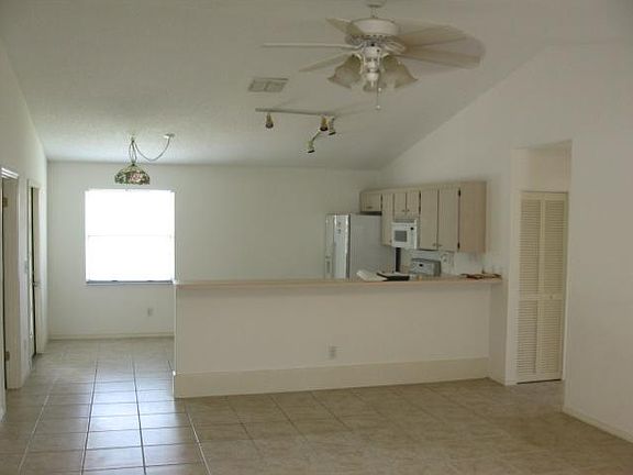 2nd image of 1332 Ohio Ave