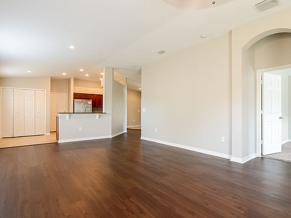 3rd image of 17407 Garden Heath Ct