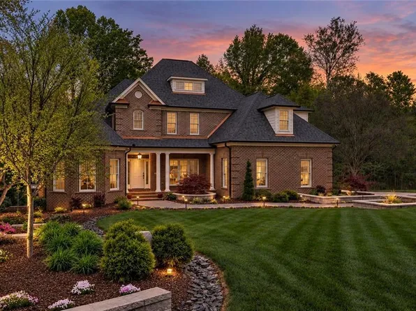 4256 Wayne Rd, Greensboro, NC 27407