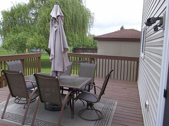 4th image of 9015 Posey Dr