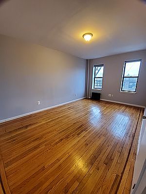 5th image of 35 Winthrop St #5B