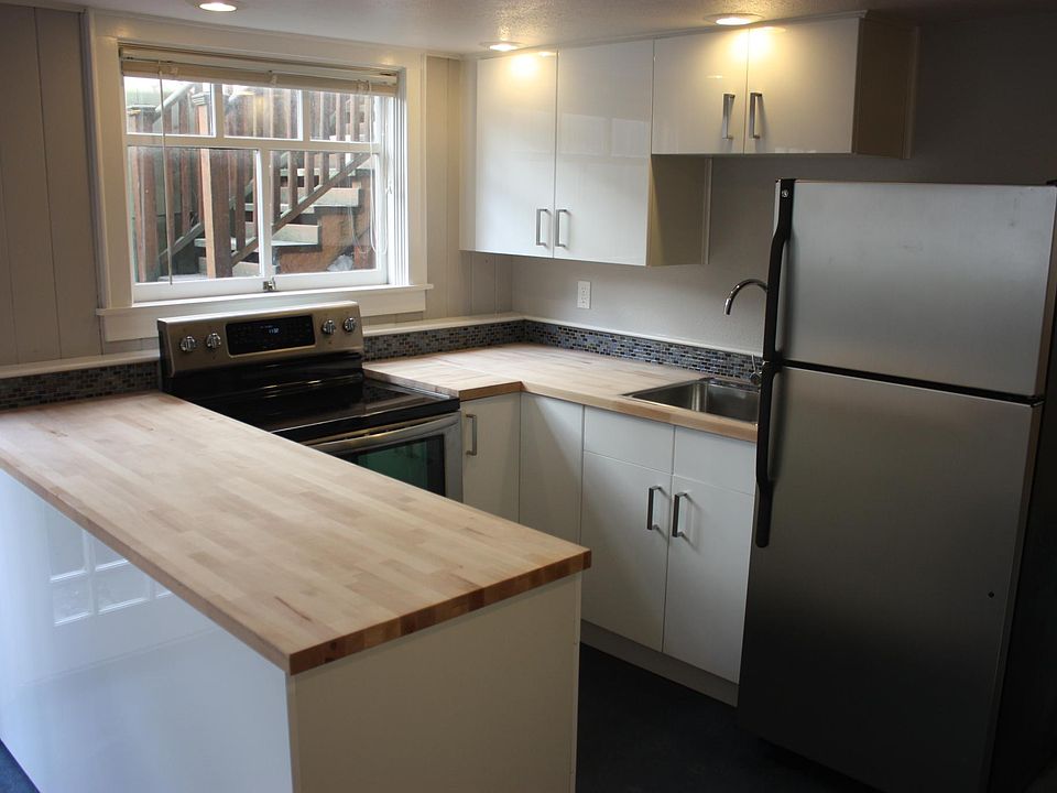 1st image of 7541 11th Ave NE #B