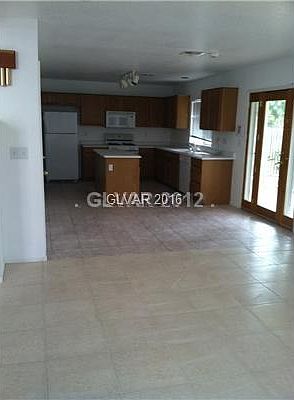 3rd image of 4451 Sparkle Crest Ave #0