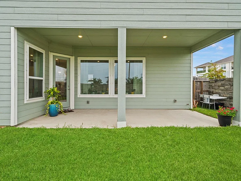 602 Sandy Bay Ln — Photo 34