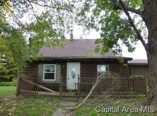 7406 Clayton Rd, Virginia, IL 62691