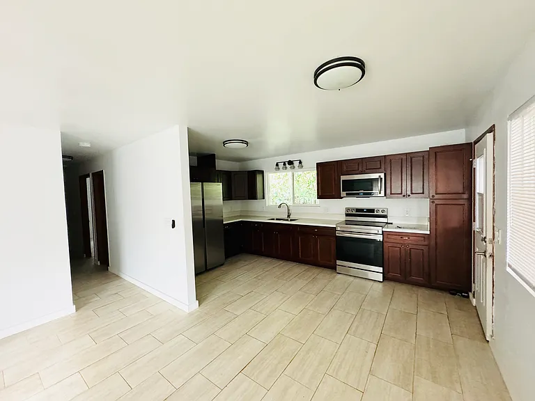 20 Aolani Pl #MH — Photo 3