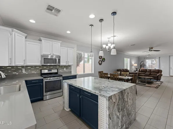 1890 S RACINE Lane, Gilbert, AZ 85295