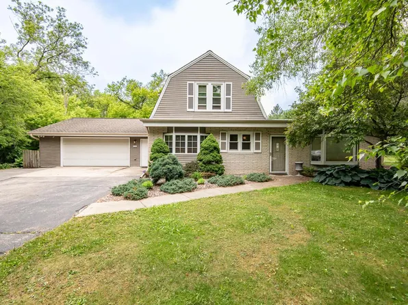 12218 West St Martins ROAD, Franklin, WI 53132