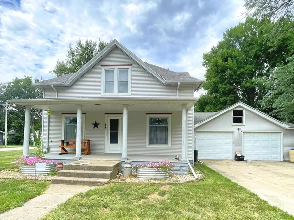 301 N Lincoln Ave, Graettinger, IA 51342